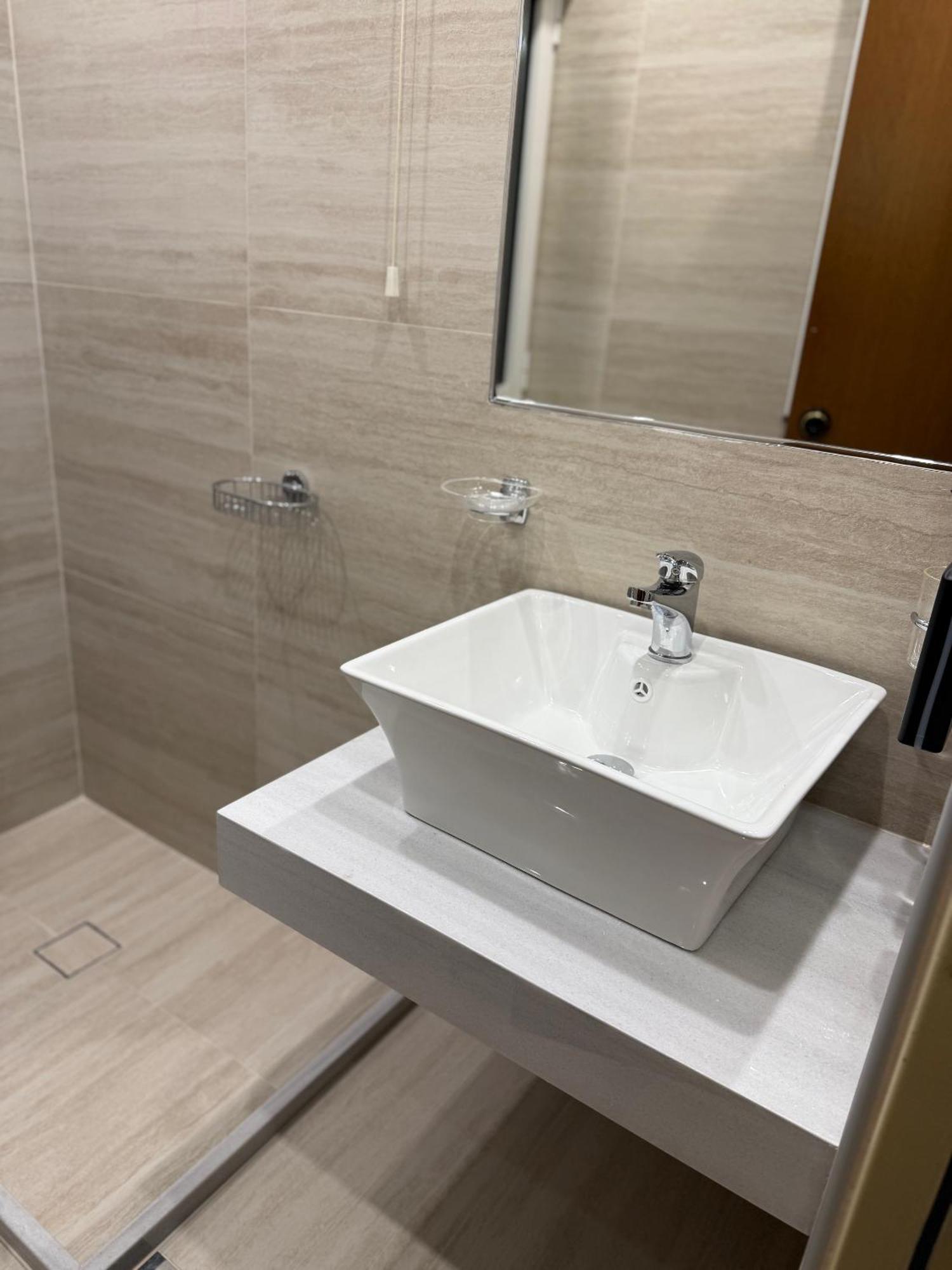 Hotel Ideal Pire Dış mekan fotoğraf