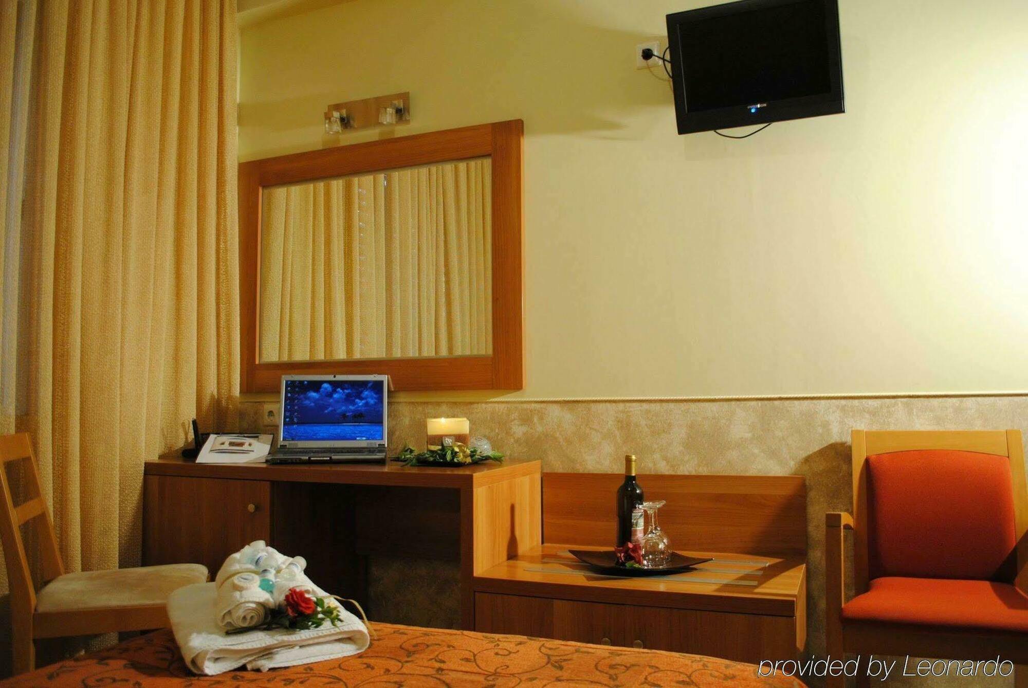 Hotel Ideal Pire Dış mekan fotoğraf